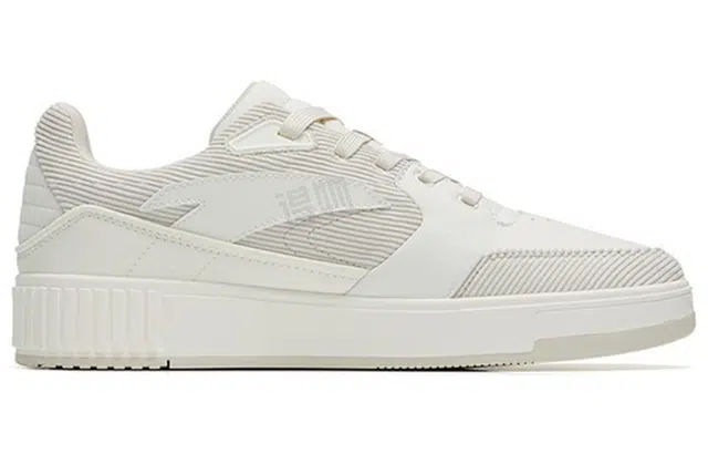 Anta 982