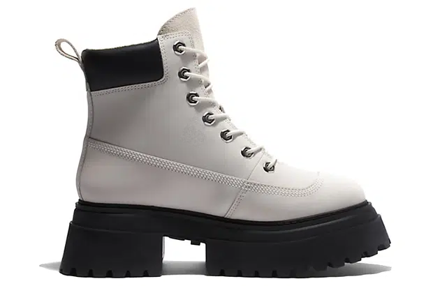 Timberland Sky 6 Inch Lace-Up