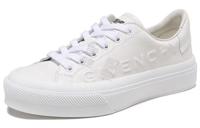 GIVENCHY City Sport