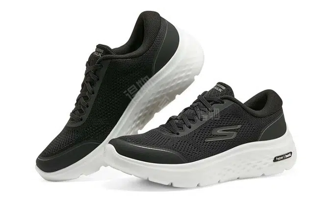 Skechers Go Walk