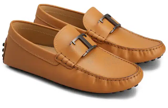 TOD'S