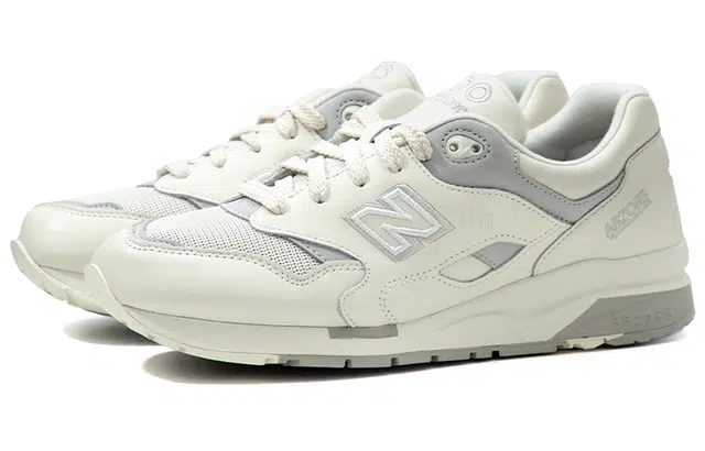 New Balance 1600 White