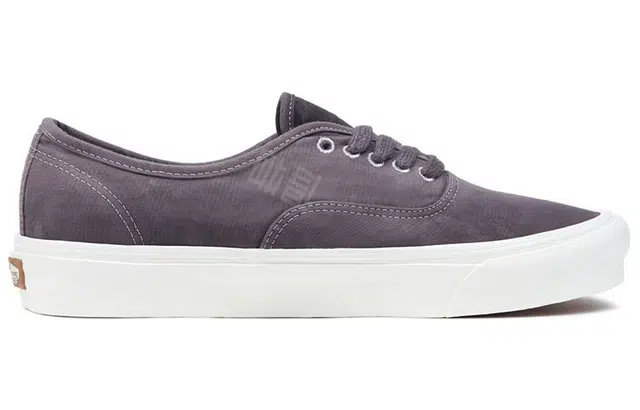 Vans Authentic 44 DX