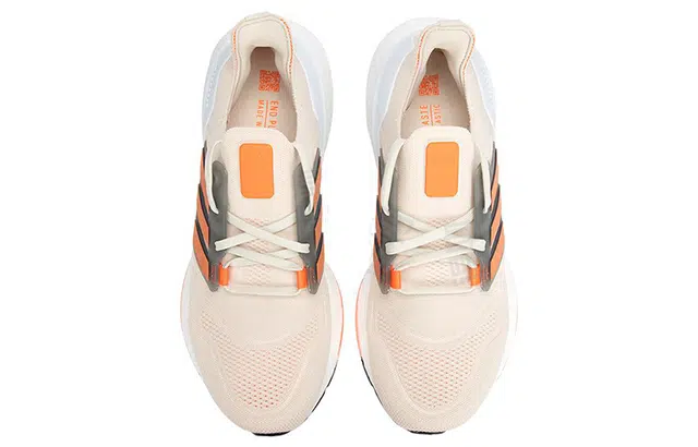 adidas Ultraboost 22