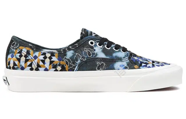 Vans Authentic 44 DX