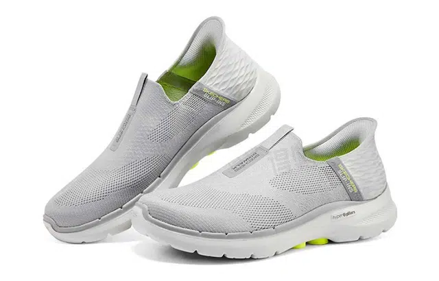 Skechers Go Walk 6 Slip-Ins