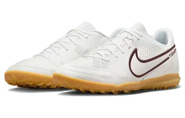 Nike Tiempo Legend 9 Club TF