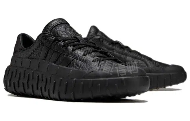 Y-3 GR.1P