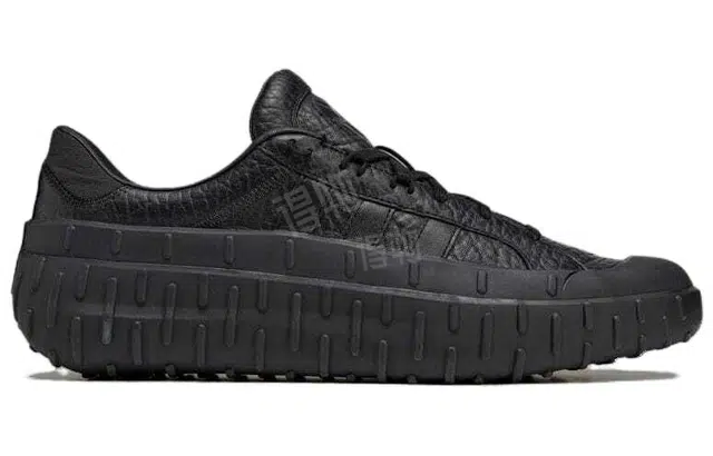 Y-3 GR.1P