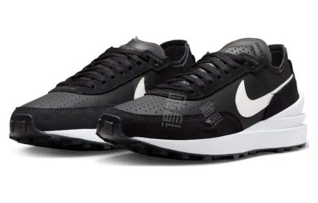 Nike Waffle One LTR