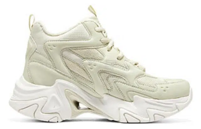 Skechers Stamina V6