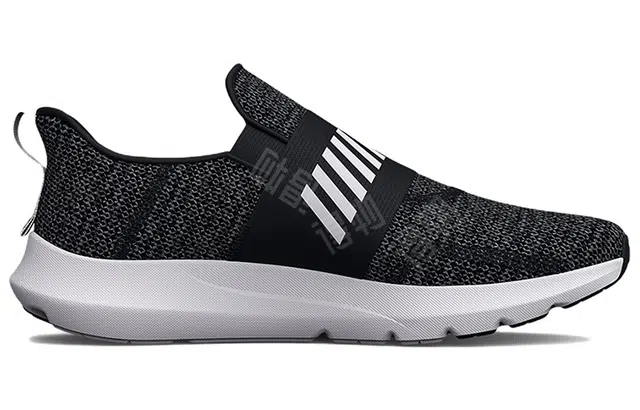Under Armour Surge 3 Slip