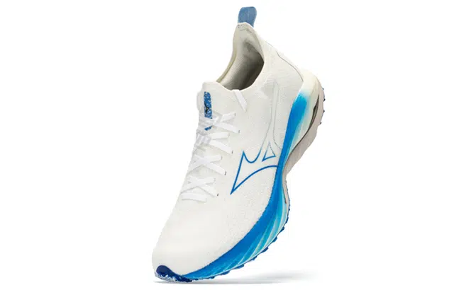 Mizuno Wave Neo Wind