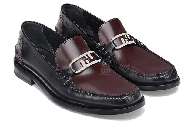 FENDI O'Lock