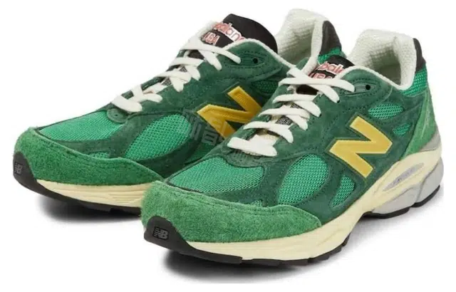 New Balance NB 990 V3