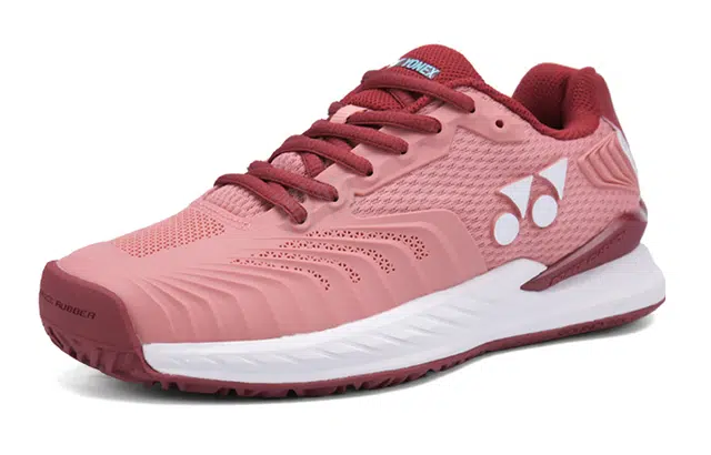YONEX