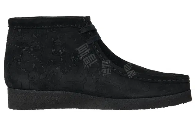 POKEMON x Clarks
