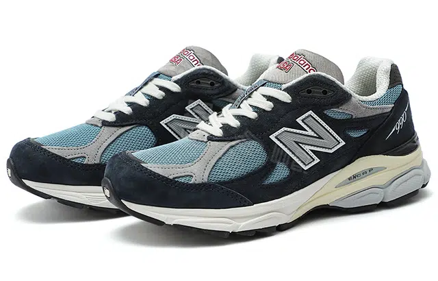 New Balance Teddy MadeNB 990 V3