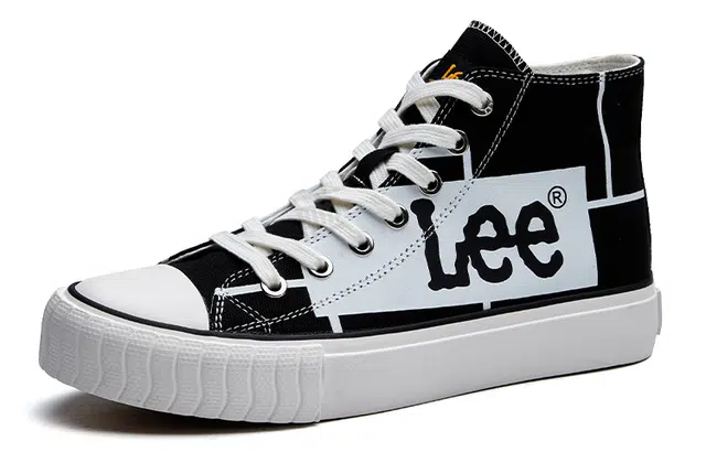Lee