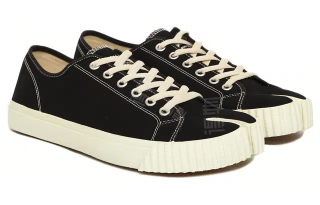 Maison Margiela Tabi