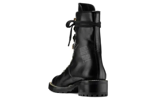 Stuart Weitzman