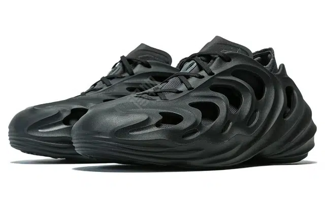 adidas originals AdiFOM Q "Black Carbon"