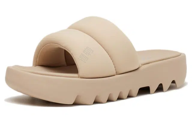 Cardi B x Reebok Slide Modern Beig