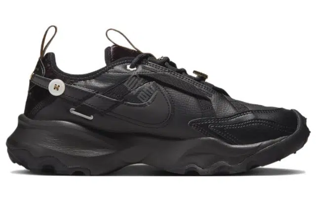 Nike TC 7900 Black
