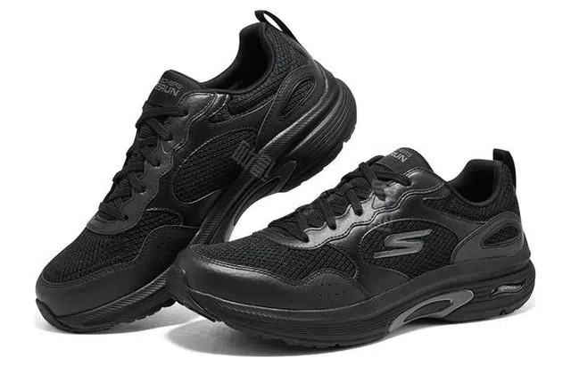 Skechers GO RUN Arch Fit