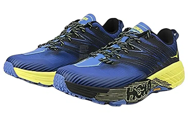HOKA ONE ONE Speedgoat 4