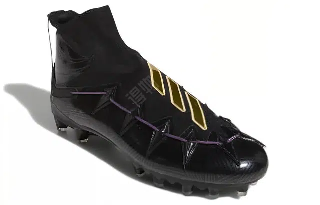 MARVEL x adidas Freak Black Panther Ultr Cleats