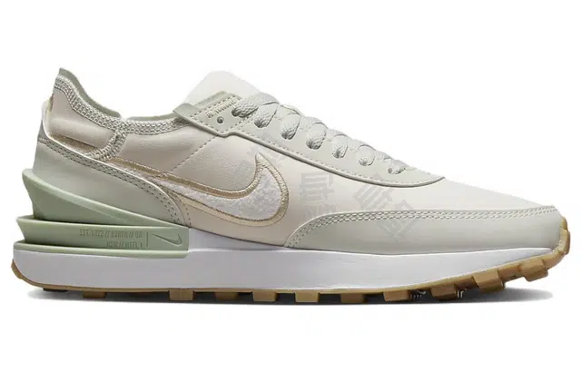 Nike Waffle One SE