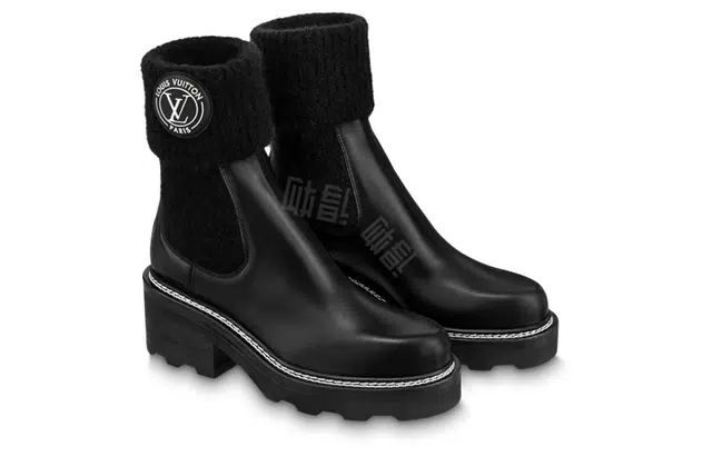 LOUIS VUITTON Beaubourg
