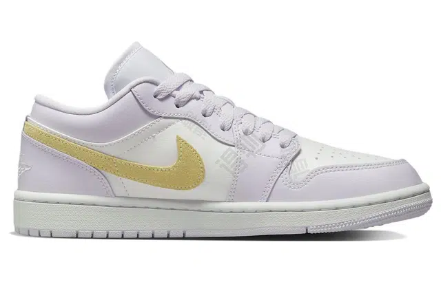 Jordan Air Jordan 1 Low WMNS "Barely Grape"