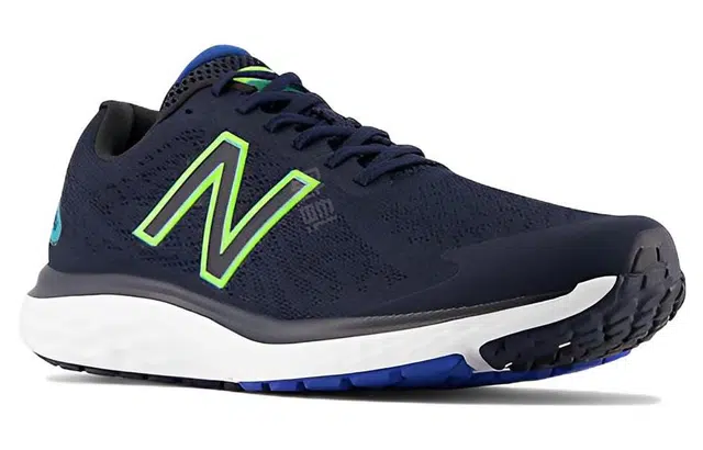 New Balance NB 680 v7