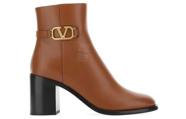 Valentino V