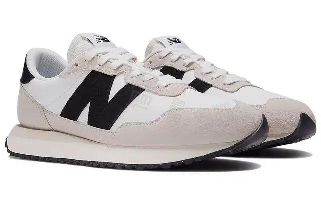 New Balance NB 237