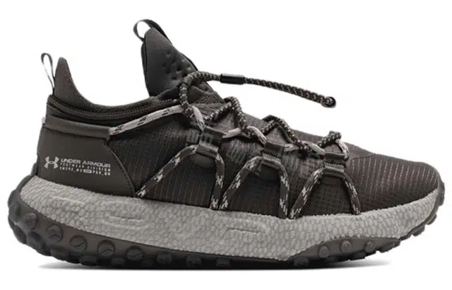 Under Armour HOVR Summit