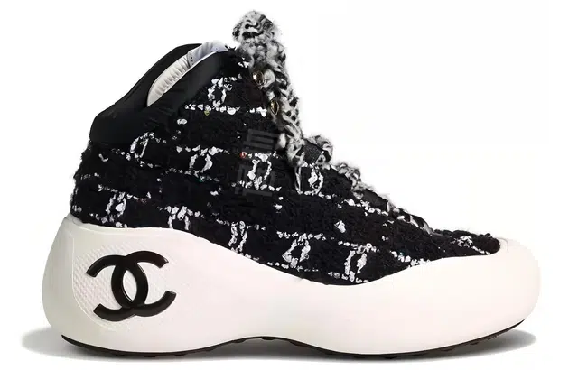 CHANEL 22N