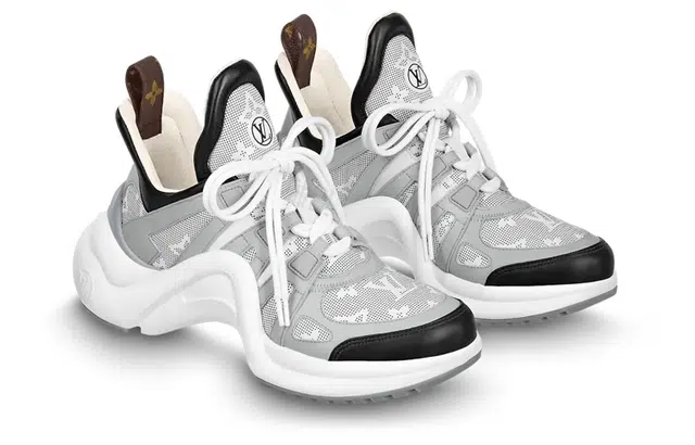 LOUIS VUITTON Archlight 1.0