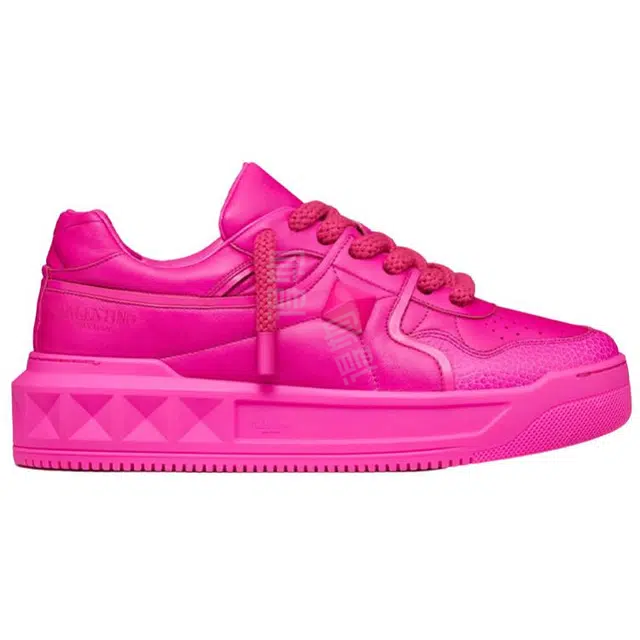 Valentino One Stud