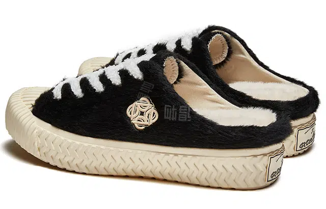 EXCELSIOR BOLT FLEECE MULE