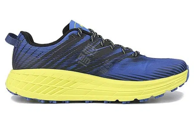 HOKA ONE ONE Speedgoat 4