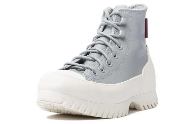 Converse Chuck Taylor Lugged Winter 2.0