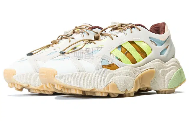 adidas originals Roverend Adventure