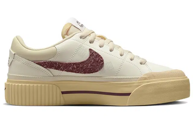 Nike Court Legacy Lift