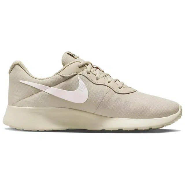 Nike Tanjun Refine Beige