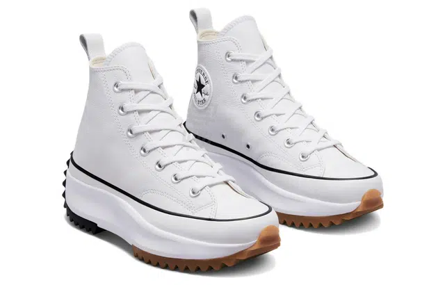 Converse Run Star Hike