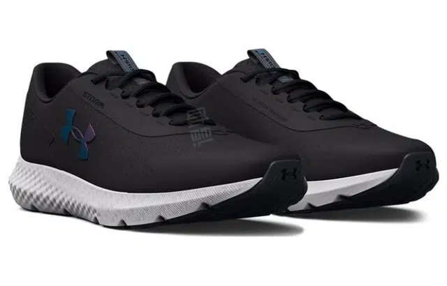 Under Armour Charged Rogue 3