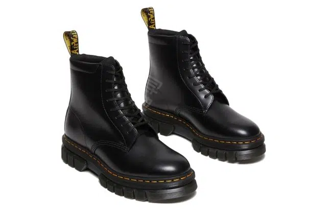 Dr.Martens